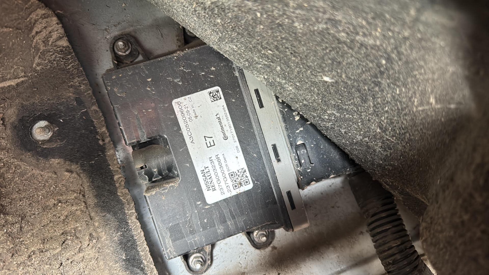 Emplacement calculateur Renault Megane 4 1.5 dCi 110 ch — photo 2